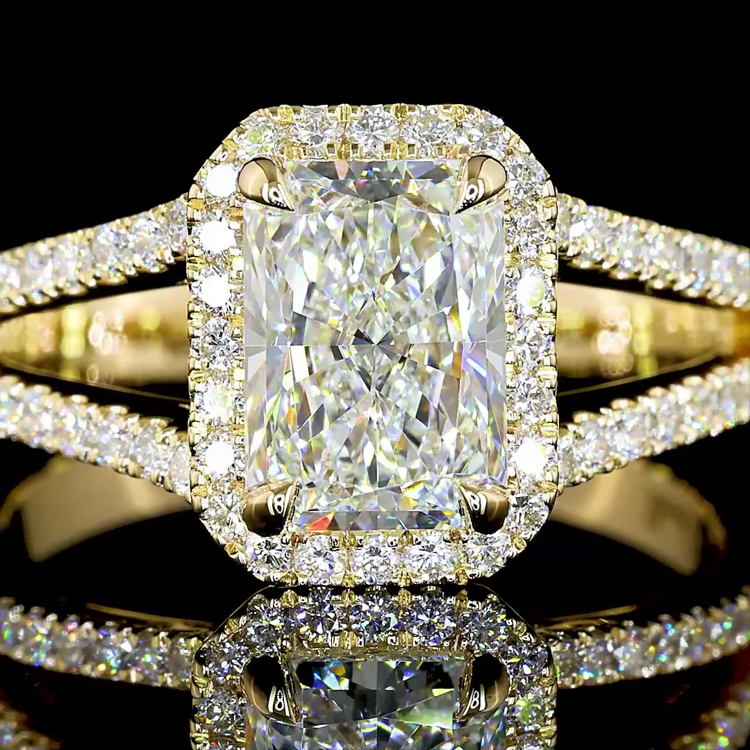 9.11 Cts 14k Yellow Gold Radiant Shape Split Shank Ring - Image 2