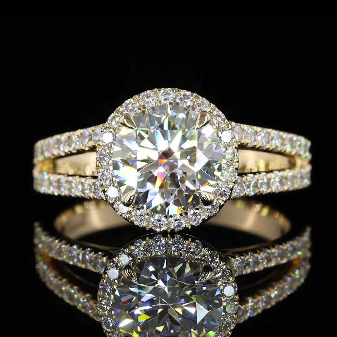 1.39 Cts 14k Yellow Gold Round Shape Split Shank Ring - Image 2