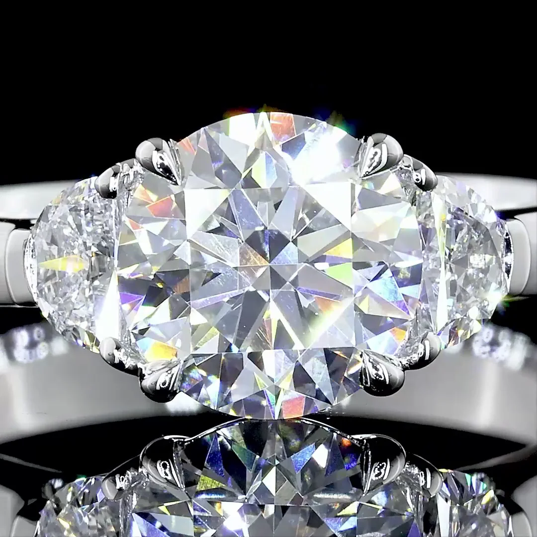 3.63 Cts 14k White Gold Round Shape 3 Stones Ring - Image 3