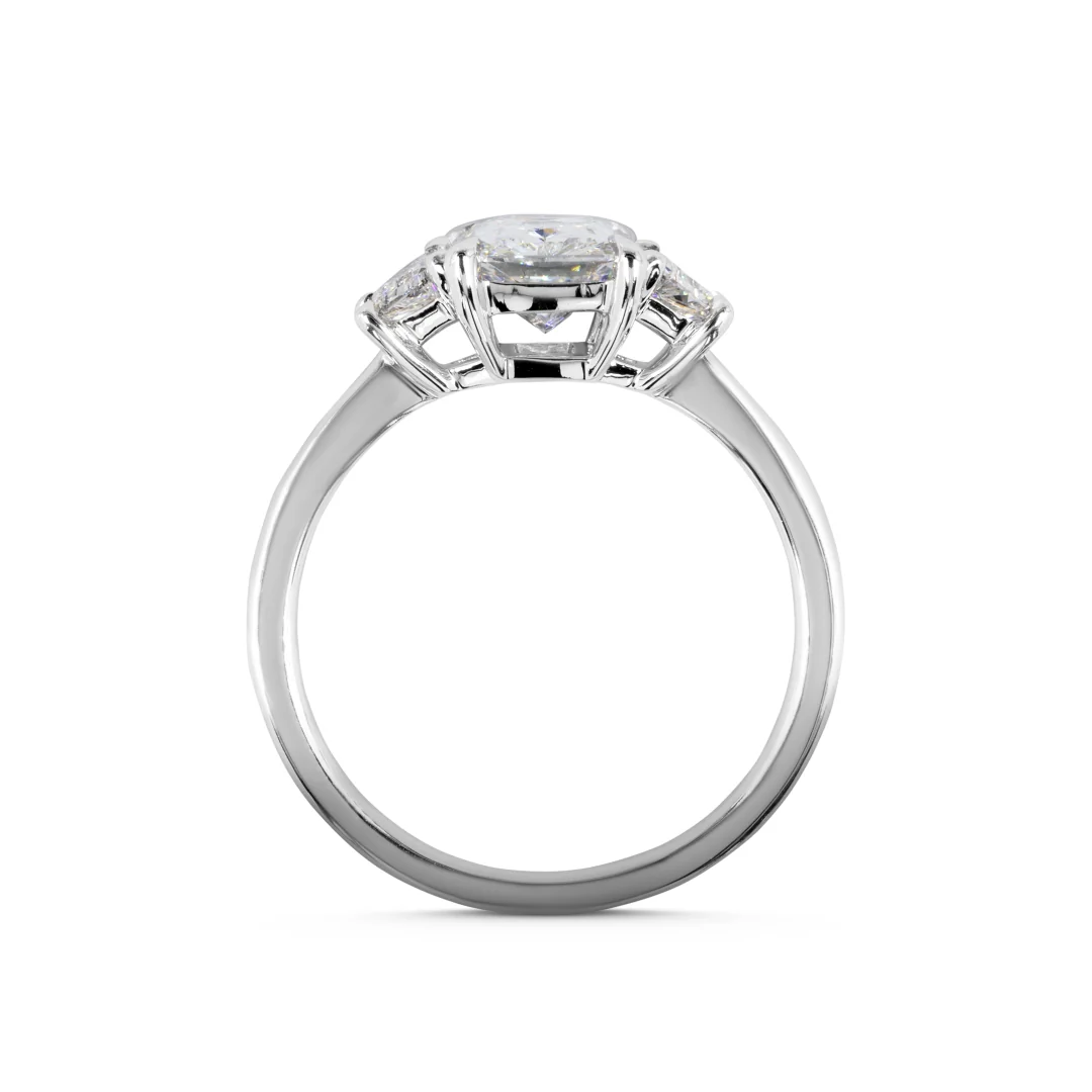 1.9 Cts 14k White Gold Radiant Shape 3 Stones Ring - Image 2