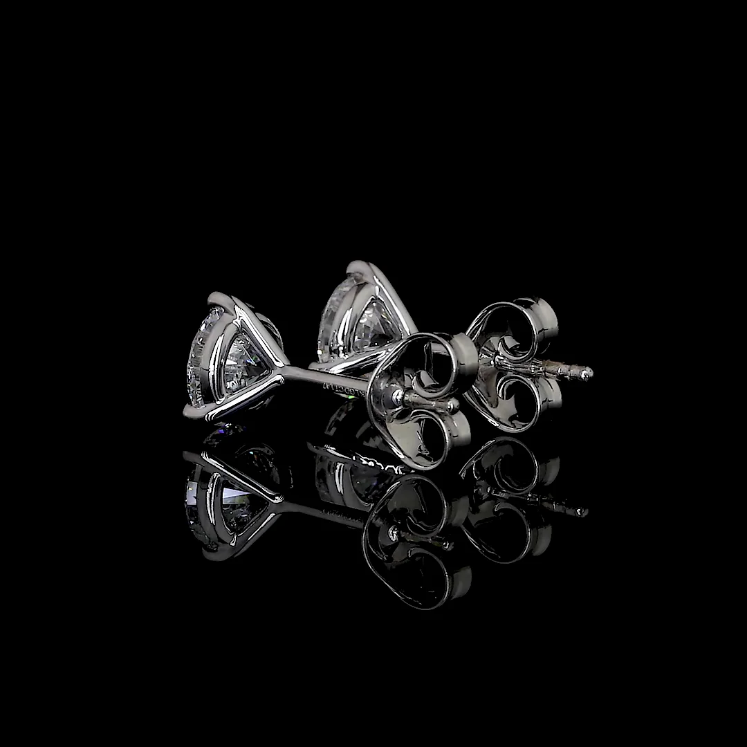 1.49 Cts 18k White Gold Round Shape Martini Earring - Image 2