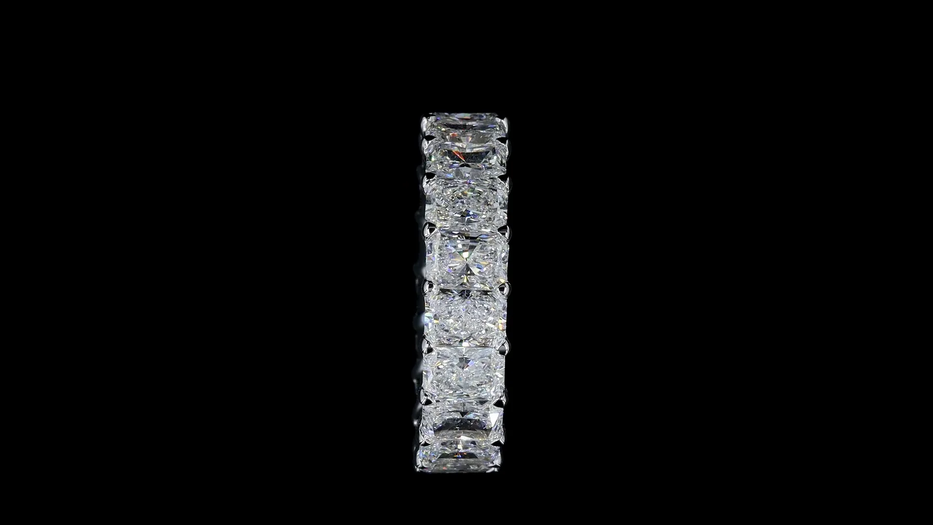 6.2 Cts 18k White Gold Radiant Shape Eternity Band Eternity Band - Image 4