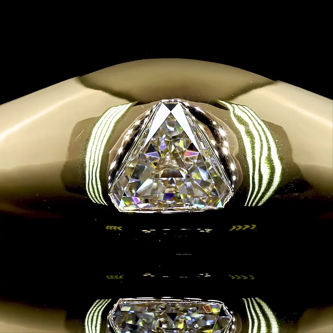 1.46 Cts 14k Yellow Gold Emerald Shape Special Eternity Band - Image 3