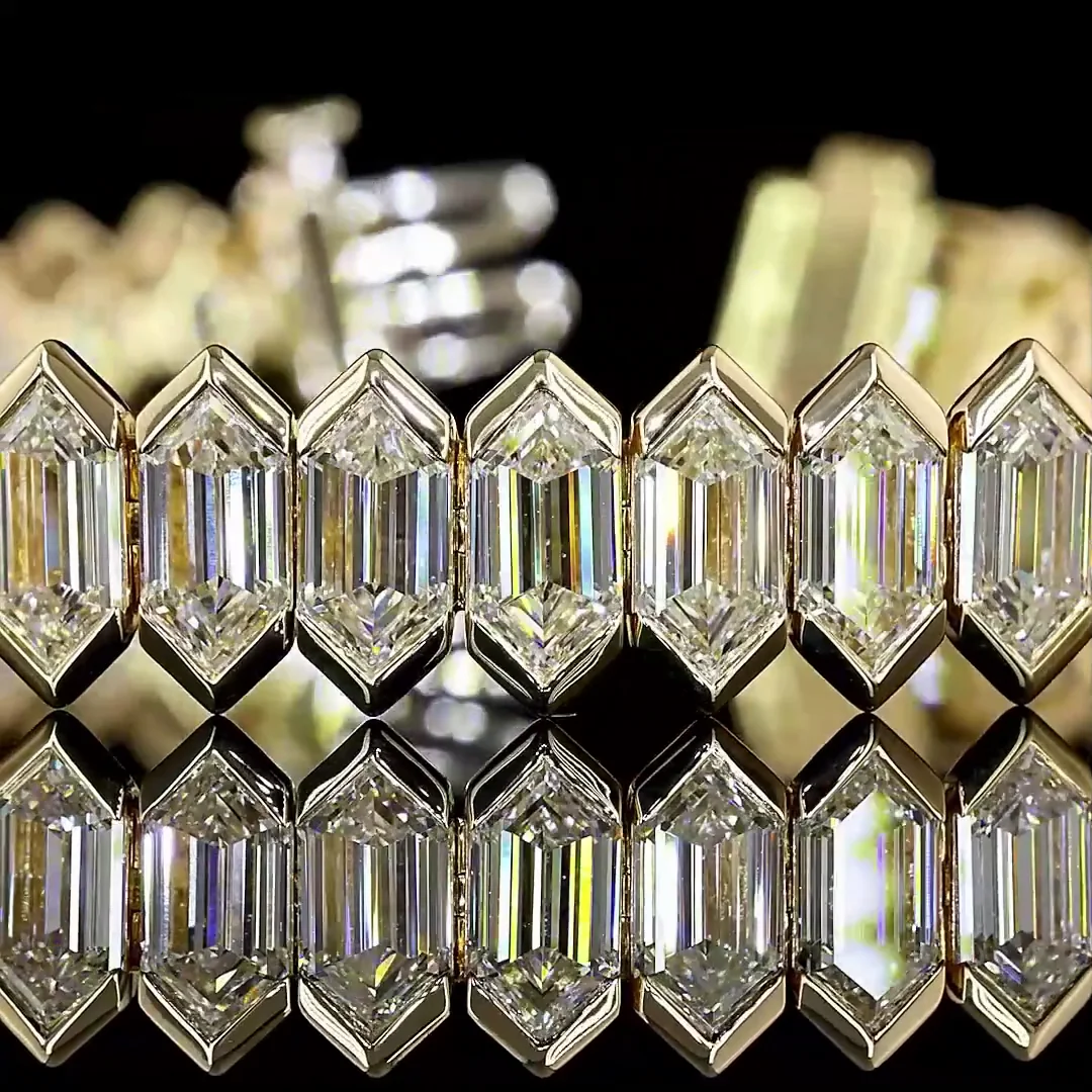 24.56 Cts 14k Yellow Gold Step Marquise Shape Tennis Bracelet - Image 2