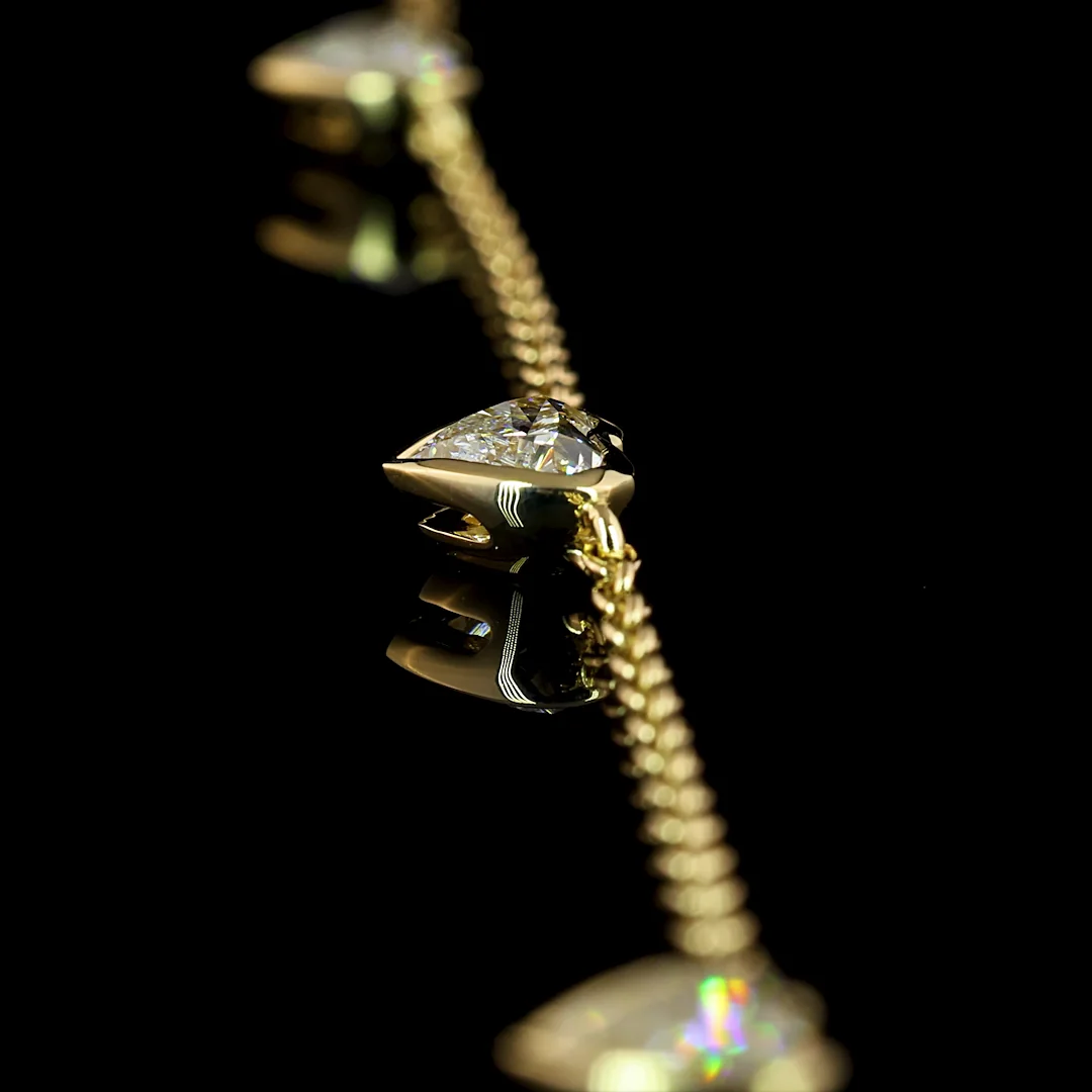 3.37 Cts 14k Yellow Gold Heart Shape Station Necklace - Image 2