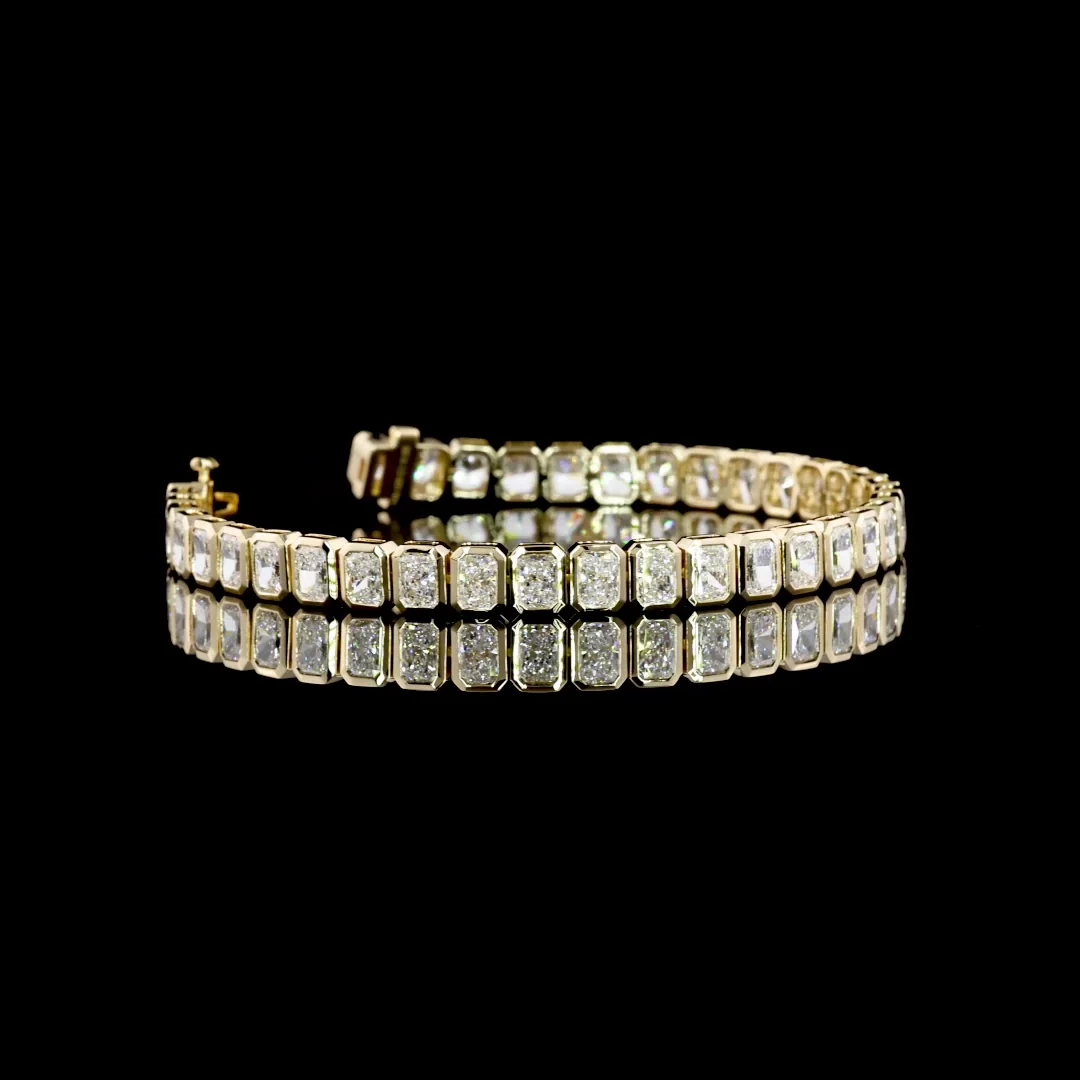 11 Cts 14k Yellow Gold Radiant Shape Tennis Bracelet - Video
