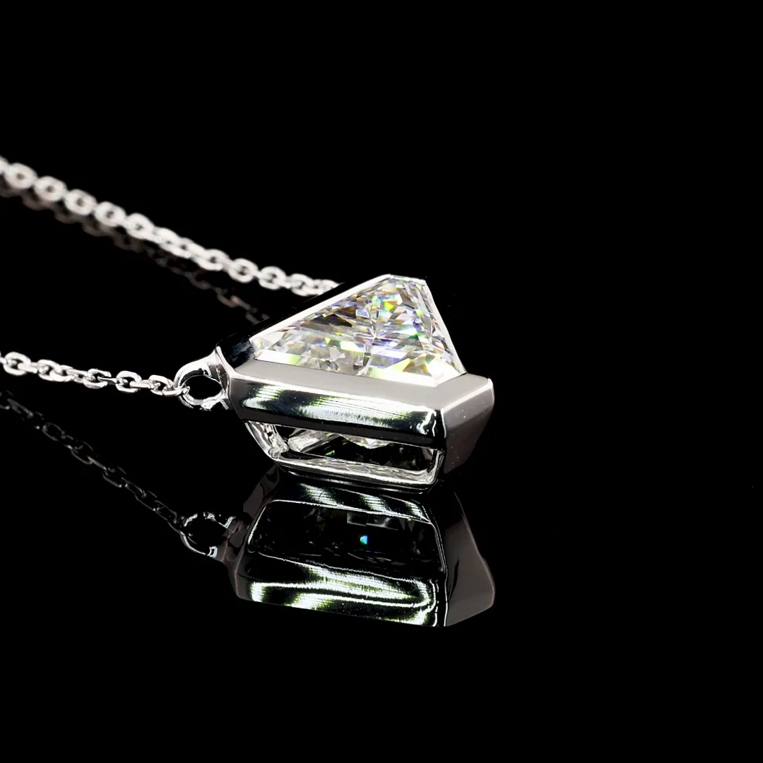 2.05 Cts 14k White Gold Triangle Shape Solitaire Pendant - Image 3