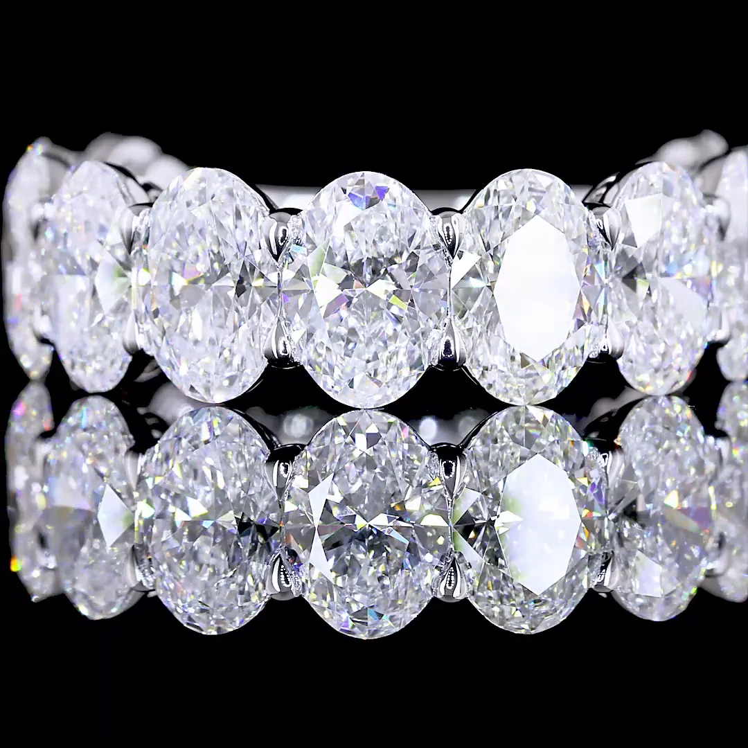 5.77 Cts Platinum Oval Shape 3/4 Band Eternity Band - Image 3