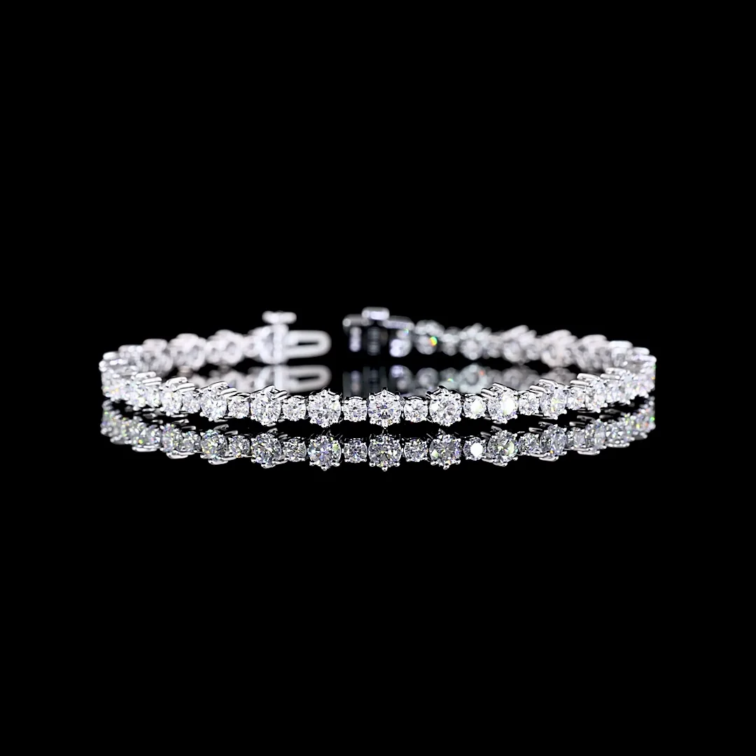 5.82 Cts 14k White Gold Round Shape Station Line Tennis Bracelet - Video