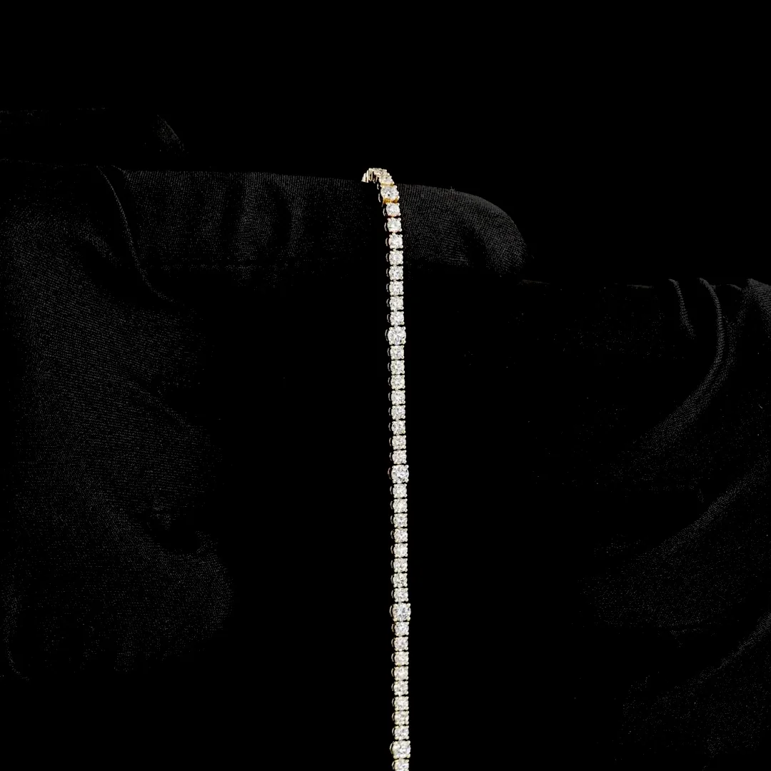 3.75 Cts 14k Yellow Gold Round Shape Station Line Tennis Bracelet - Image 3