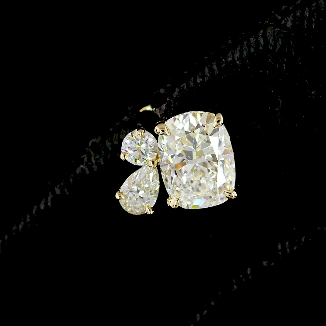 2.97 Cts 14k Yellow Gold Mix Shape Studs Earring - Image 4