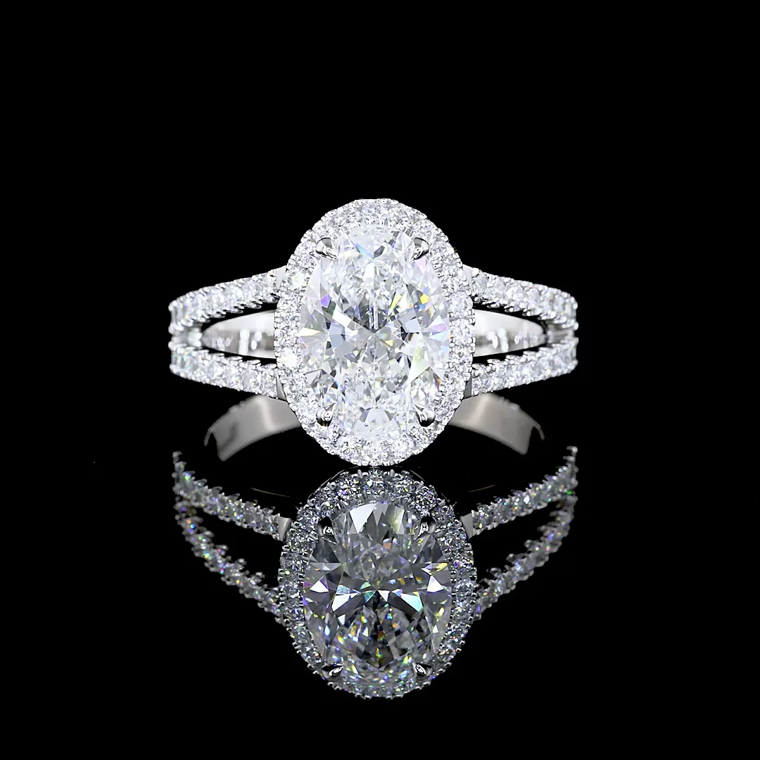 2.64 Cts Platinum Oval Shape Split Shank Ring - Video