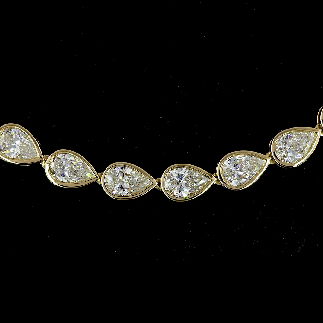 15.39 Cts 14k Yellow Gold Pear Shape Tennis Necklace - Image 3