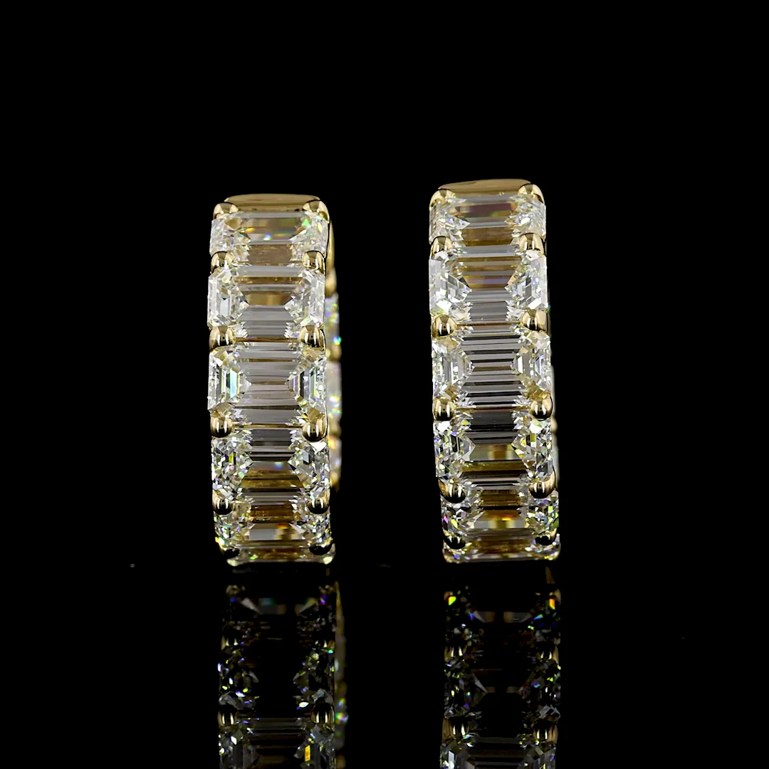 3.99 Cts 14k Yellow Gold Emerald Shape Huggies Earring - Image 3