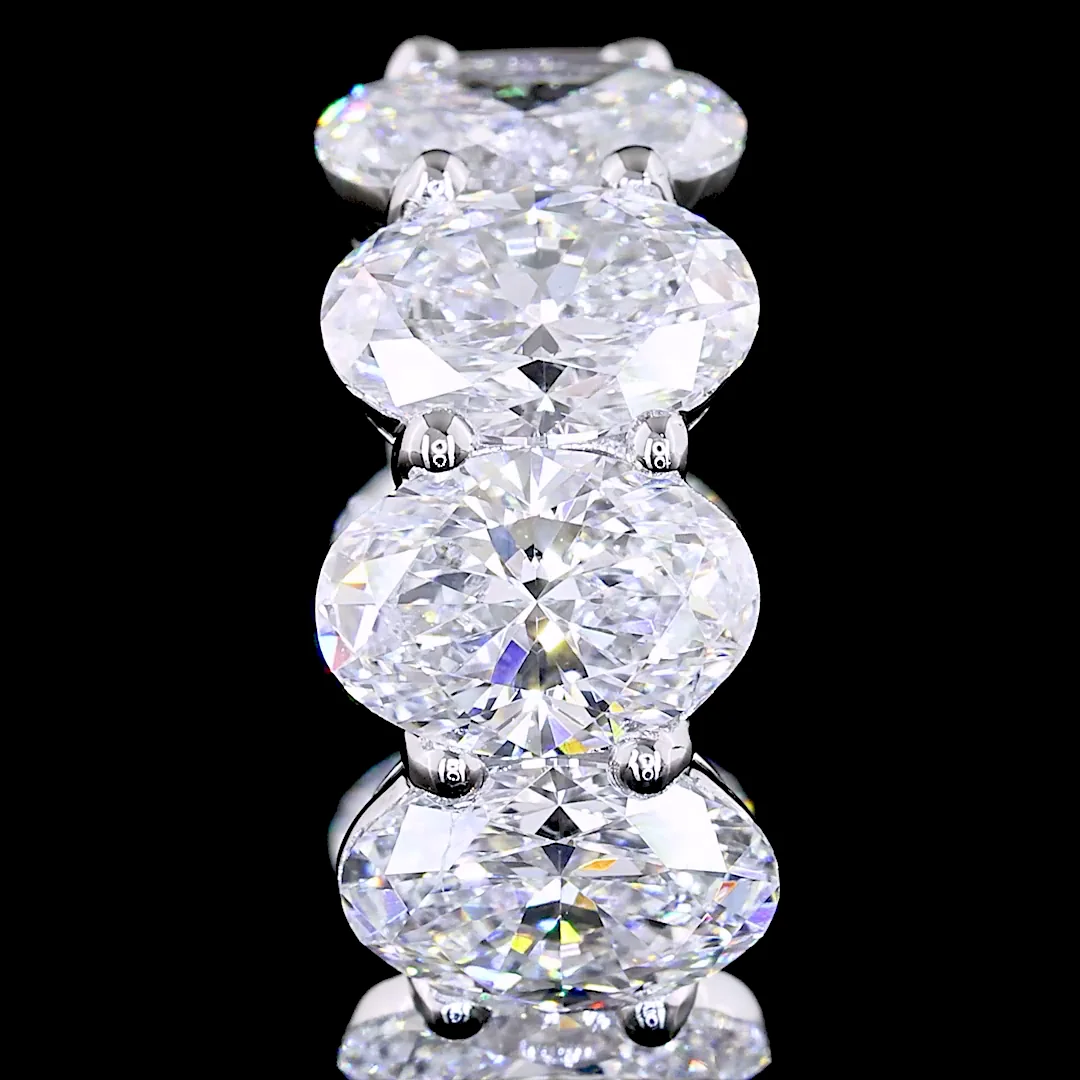 5.1 Cts 14k White Gold Oval Shape Huggies Earring - Image 2