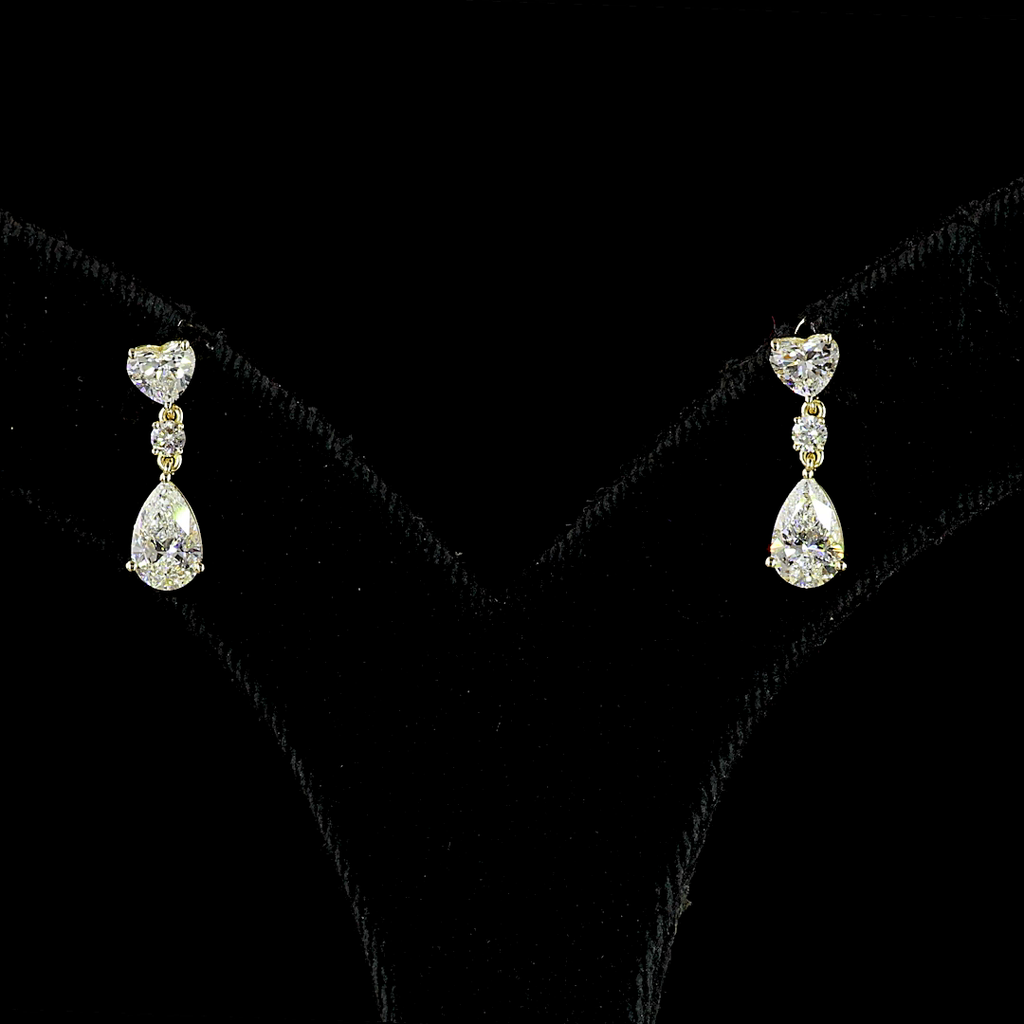 1.64 Cts 14k Yellow Gold Mix Shape Hanging Earring - Image 3