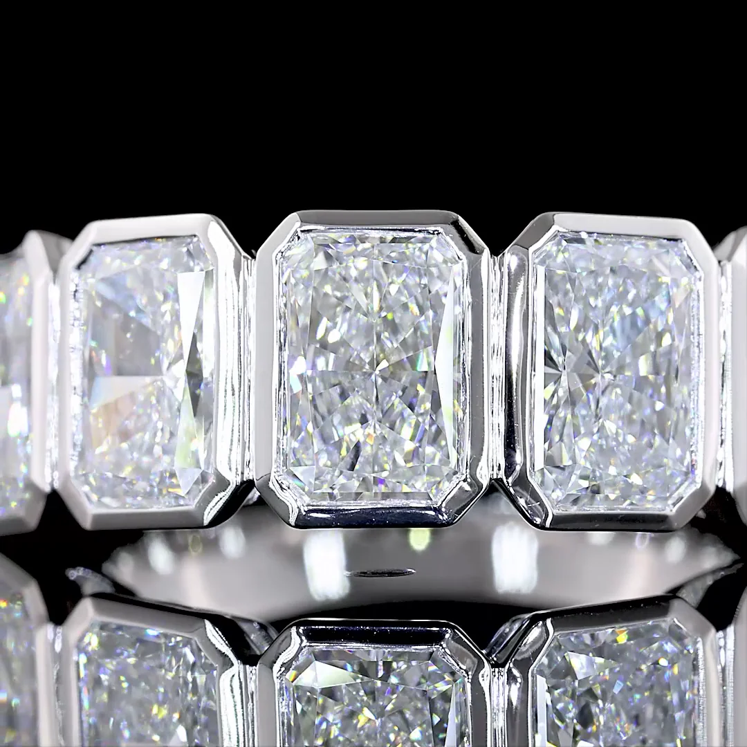 5.05 Cts 14k White Gold Radiant Shape 5 Stones Eternity Band - Image 3