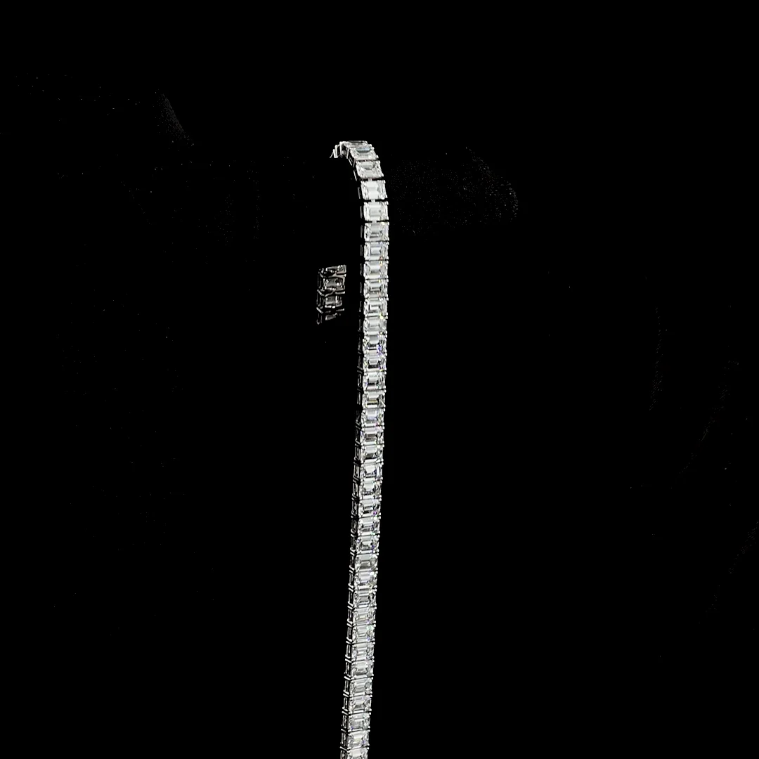 13.34 Cts 14k White Gold Emerald Shape Tennis Bracelet - Image 3
