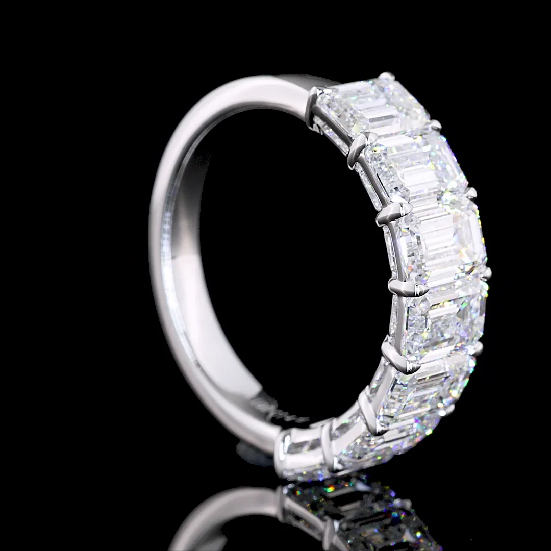 4.1 Cts 14k White Gold Emerald Shape 7 Stones Eternity Band - Image 2