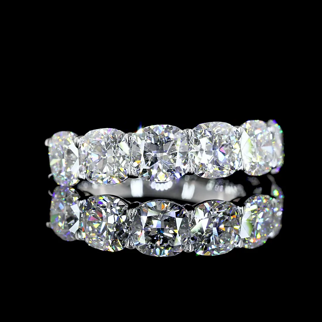 5.03 Cts 14k White Gold Square Cushion Brilliant Shape Half Eternity Eternity Band - Video