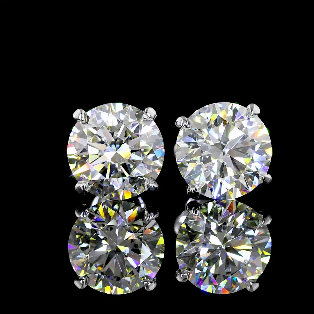 5.43 Cts 14k White Gold Round Shape Studs Earring - Image 3