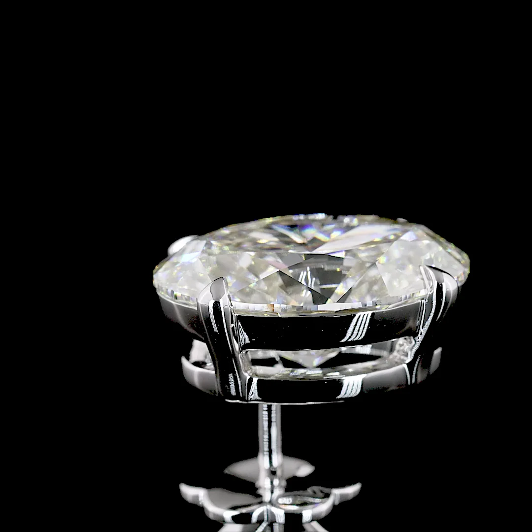 8.04 Cts 14k White Gold Oval Shape Studs Earring - Image 4