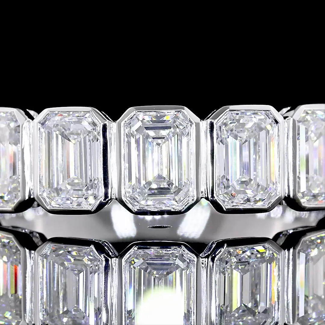 1.91 Cts 14k White Gold Emerald Shape Half Eternity Eternity Band - Image 3