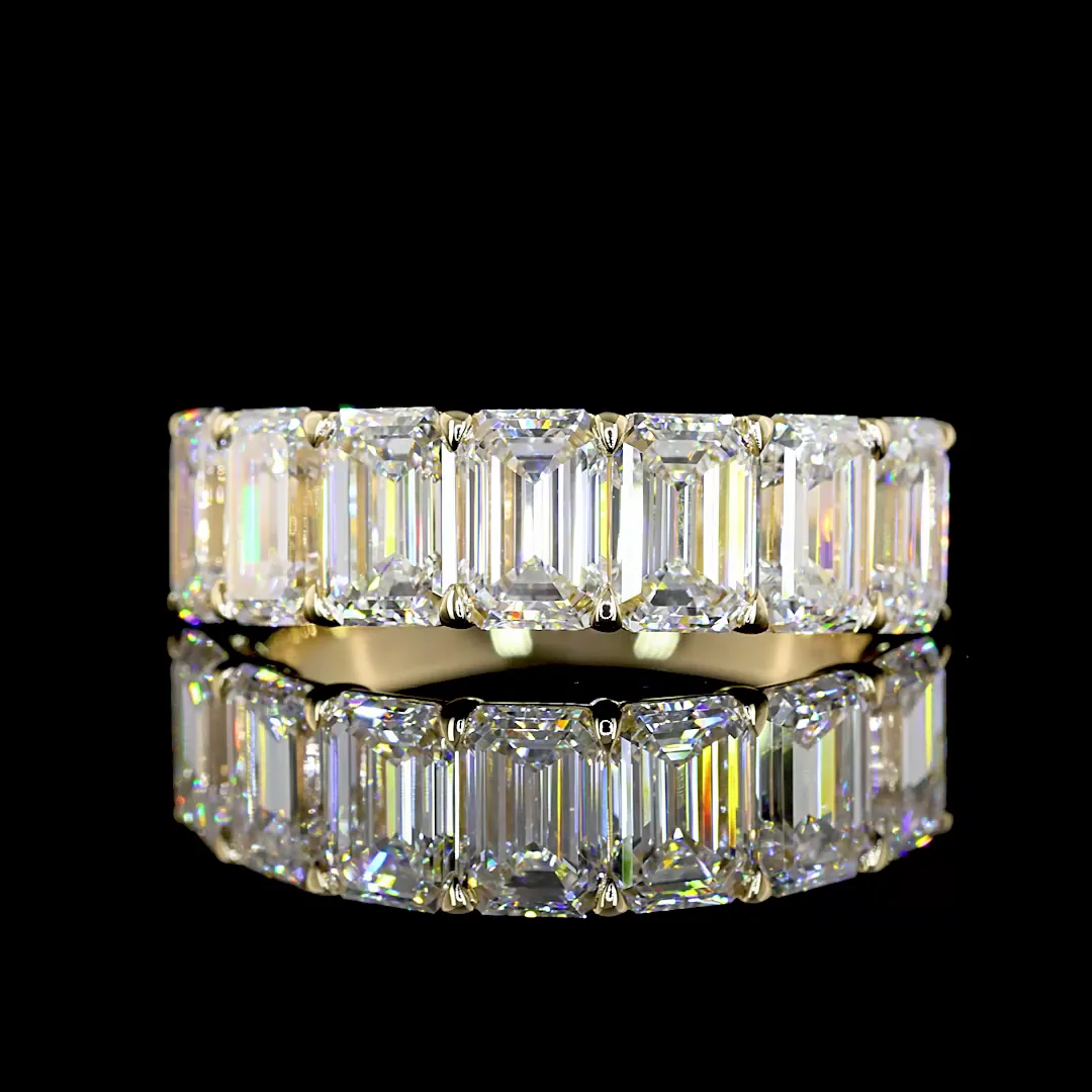 3.99 Cts 14k Yellow Gold Emerald Shape 7 Stones Eternity Band - Image 2