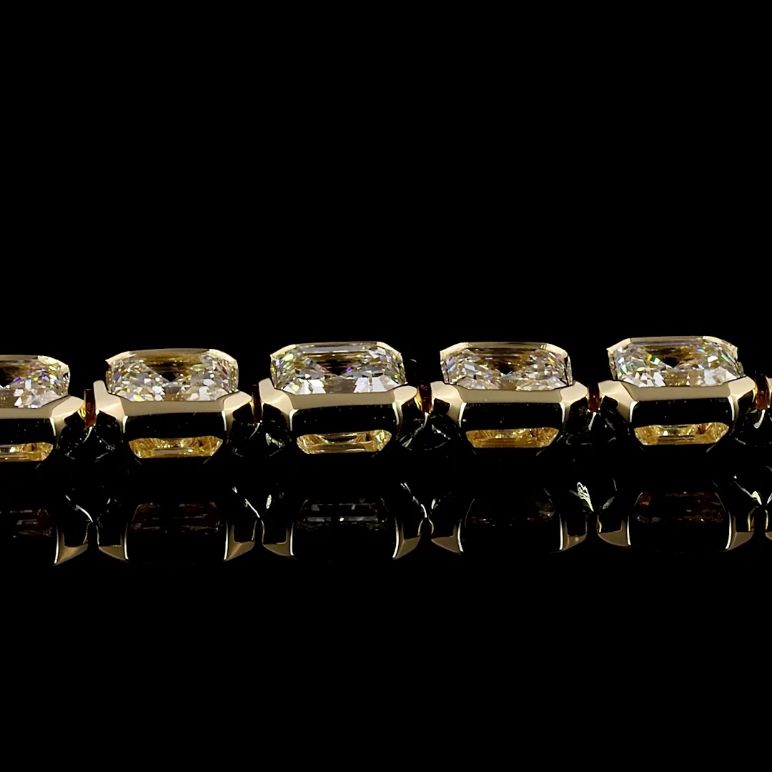 8.22 Cts 14k Yellow Gold Asscher Shape Tennis Bracelet - Image 3
