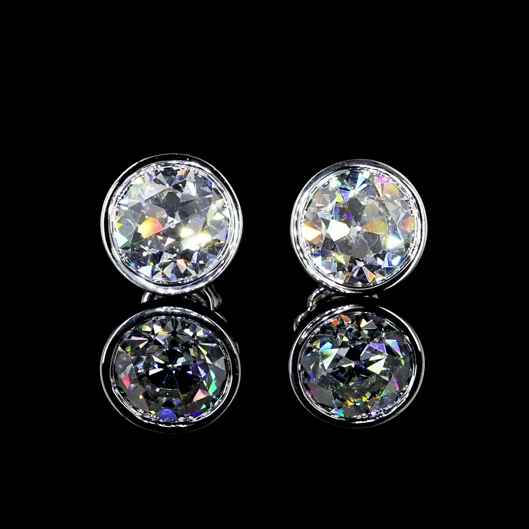 5.02 Cts 14k White Gold Old European Brilliant Shape Studs Earring - Image 3