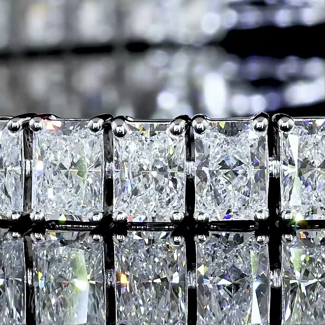 10.21 Cts 14k White Gold Radiant Shape Tennis Bracelet - Image 2