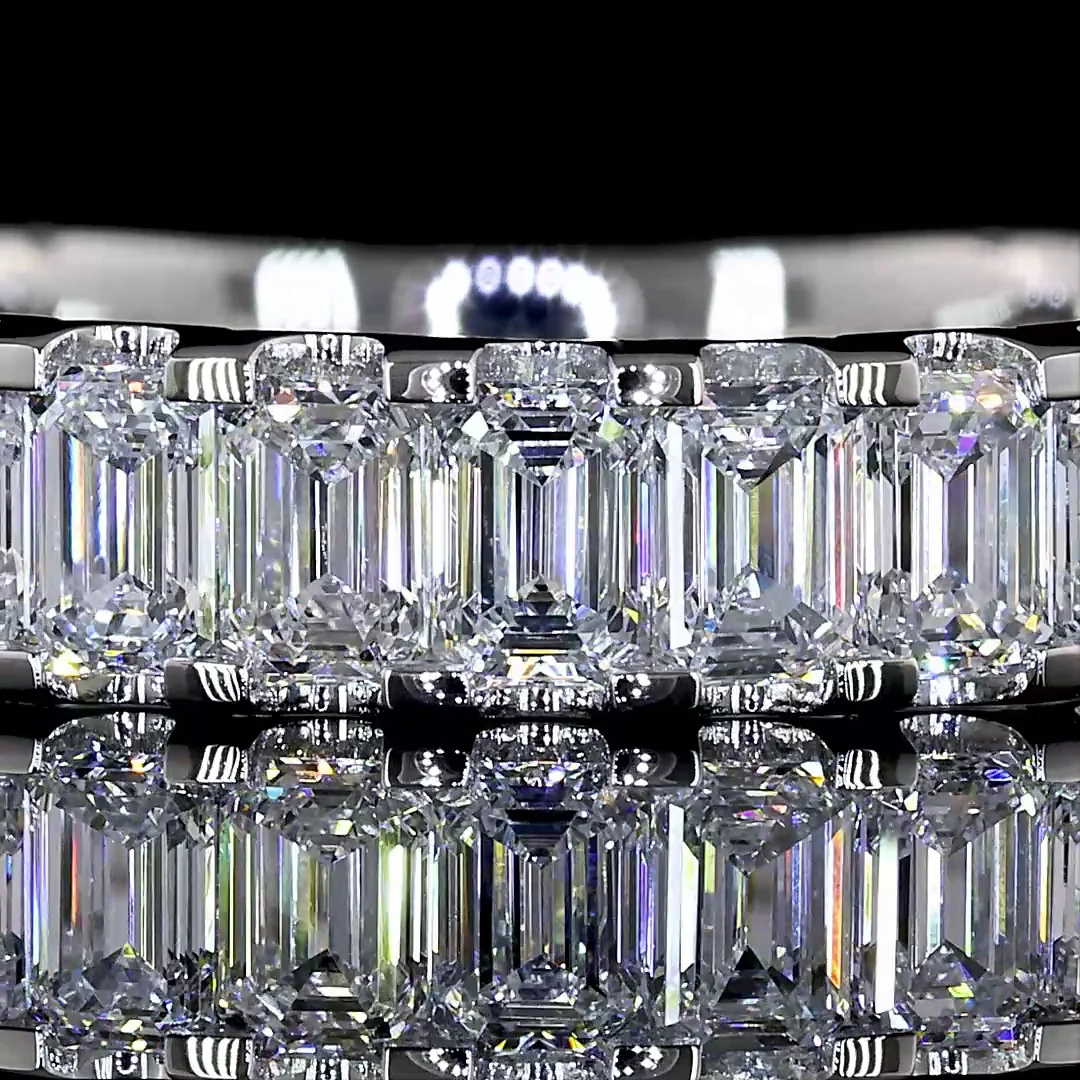 2.12 Cts Platinum Emerald Shape 3/4 Band Eternity Band - Image 3