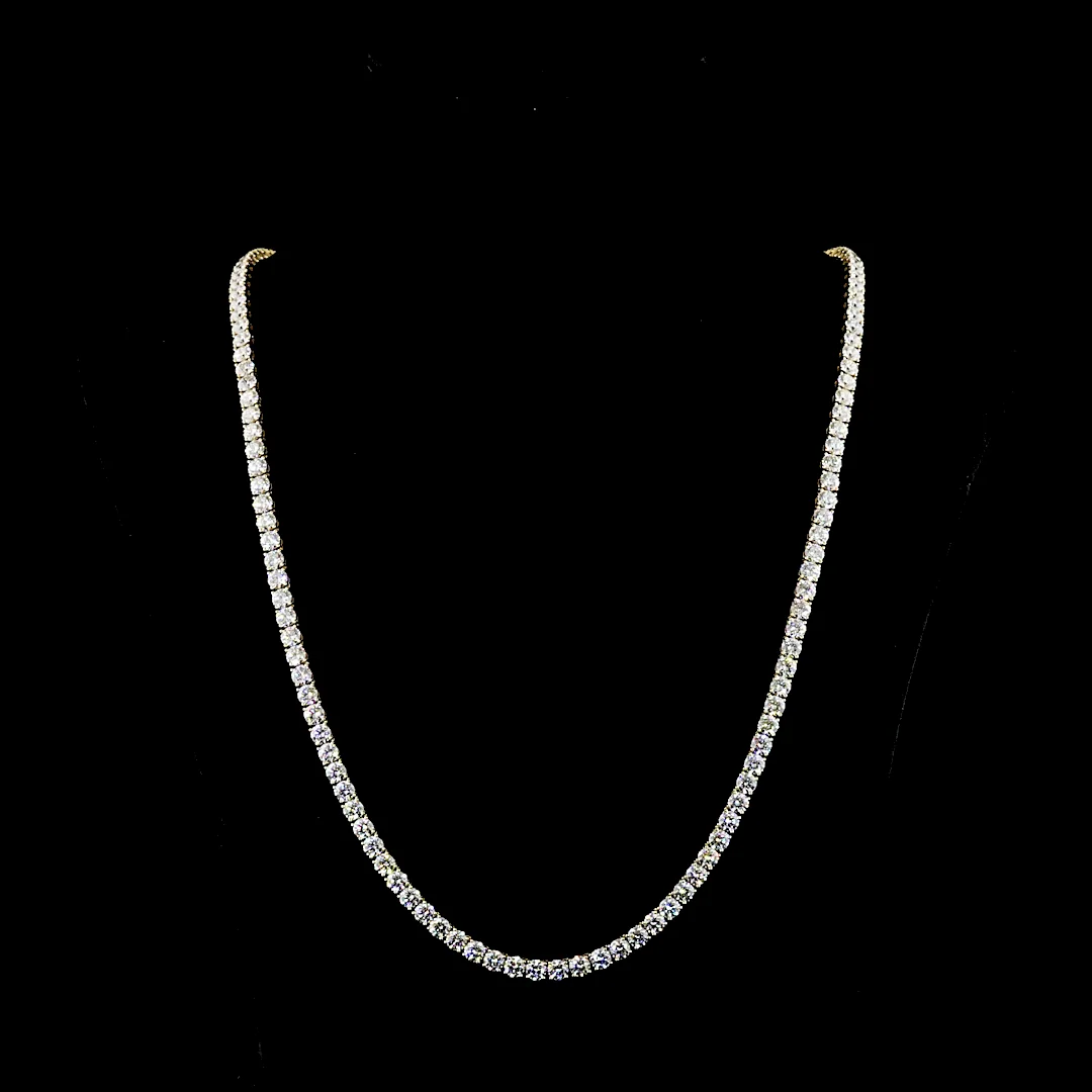 41.84 Cts 14k Yellow Gold Round Shape Tennis Necklace - Video