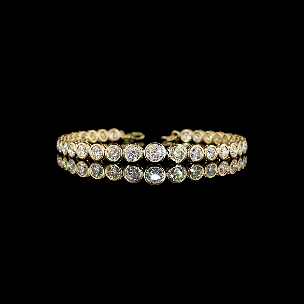 7.05 Cts 14k Yellow Gold Round Shape Special Bracelet - Video