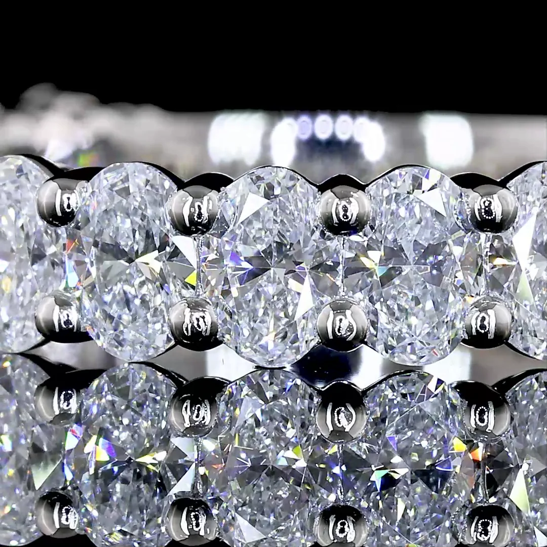 1.85 Cts Platinum Oval Shape 3/4 Band Eternity Band - Image 3