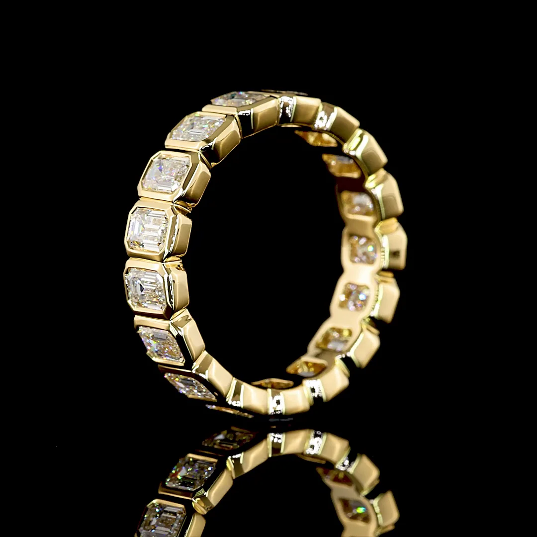 2.54 Cts 18k Yellow Gold Emerald Shape Eternity Band Eternity Band - Image 4