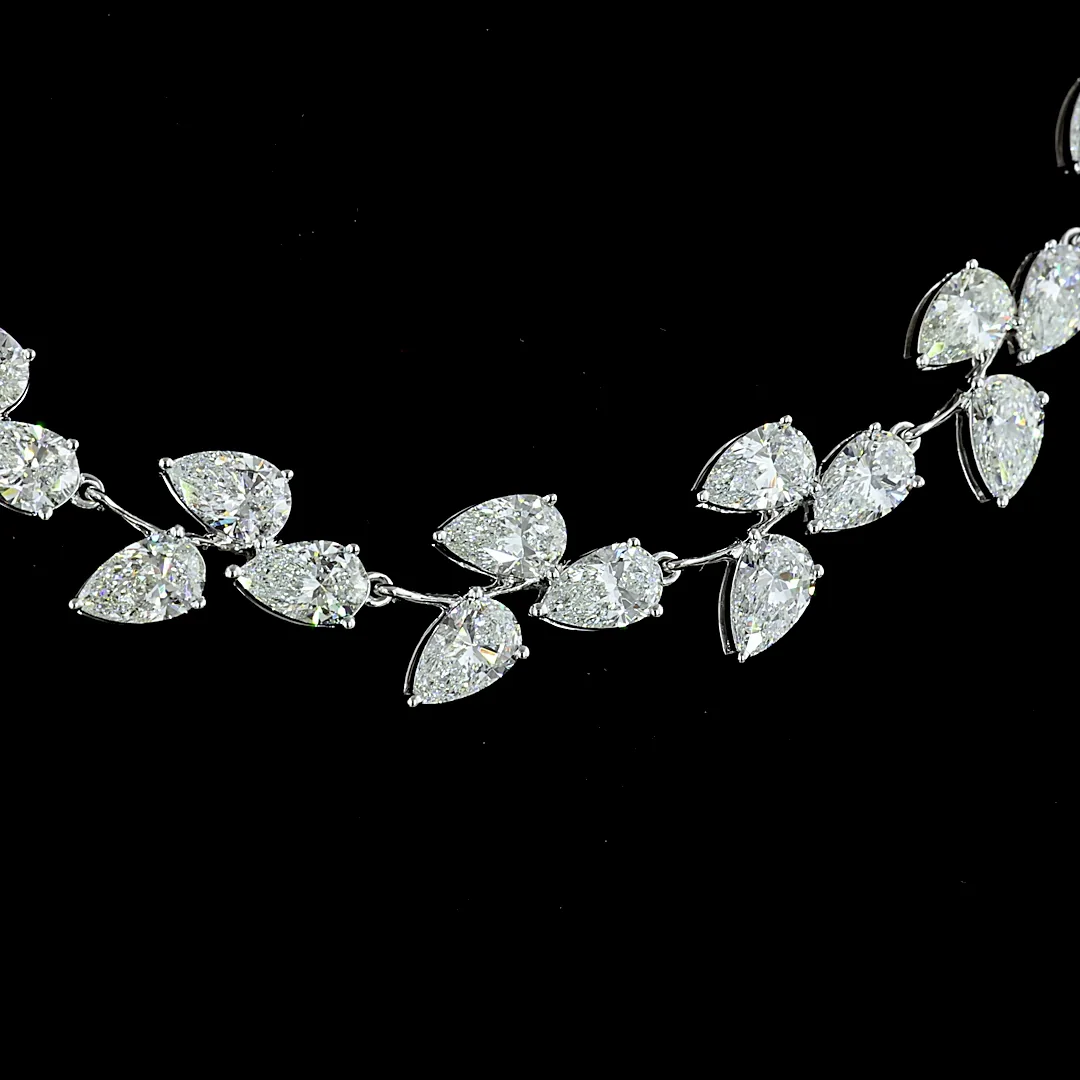 23.97 Cts 14k White Gold Pear Shape Special Necklace - Image 3