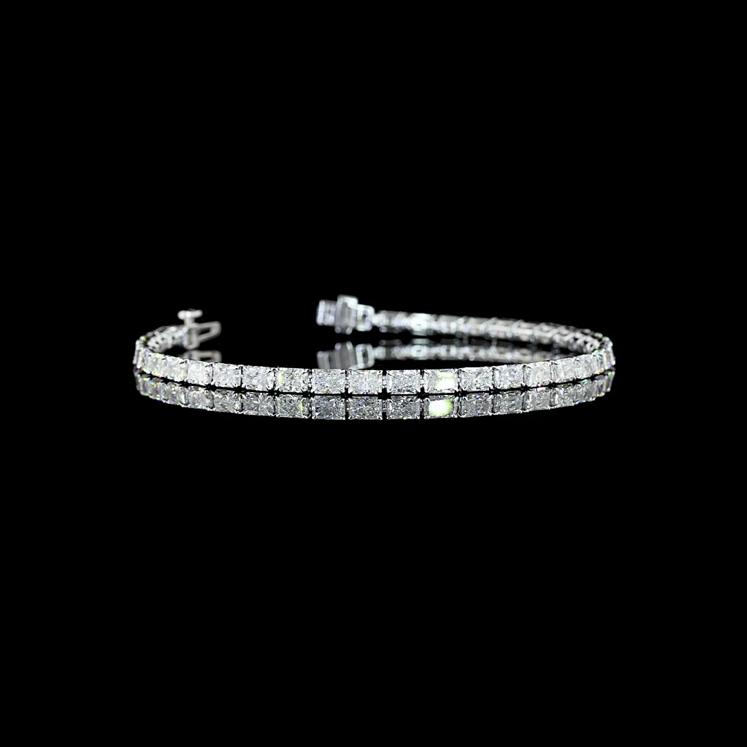 6.99 Cts 14k White Gold Radiant Shape Tennis Bracelet - Video