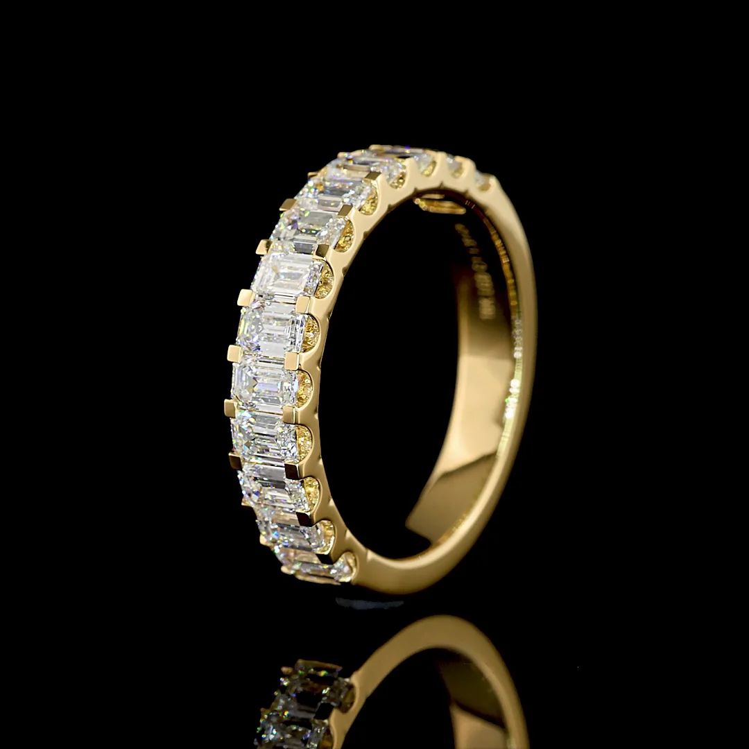 1.31 Cts 18k Yellow Gold Emerald Shape Half Eternity Eternity Band - Image 4