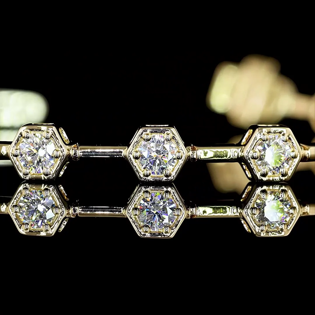1.57 Cts 14k Yellow Gold Round Shape Station Bracelet - Image 2