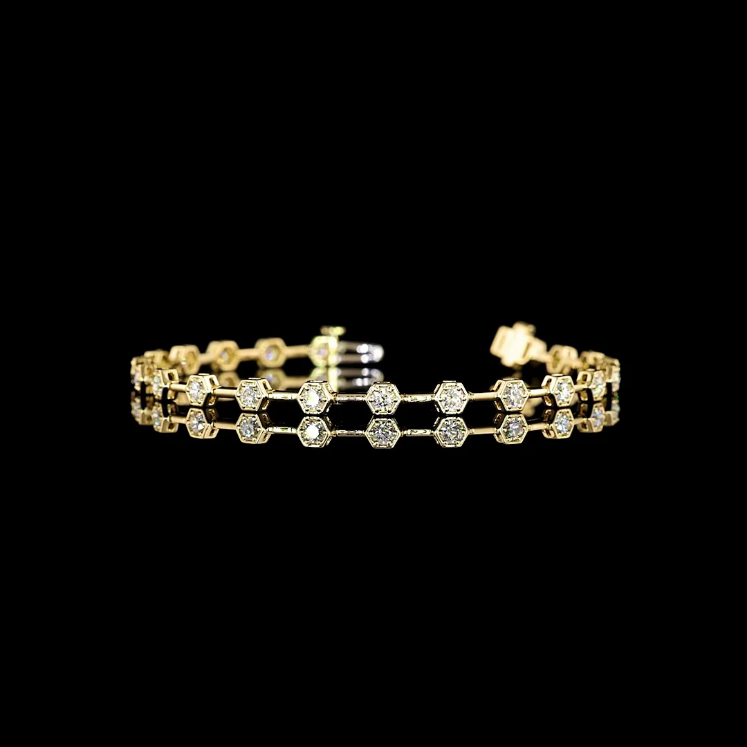 1.57 Cts 14k Yellow Gold Round Shape Station Bracelet - Video