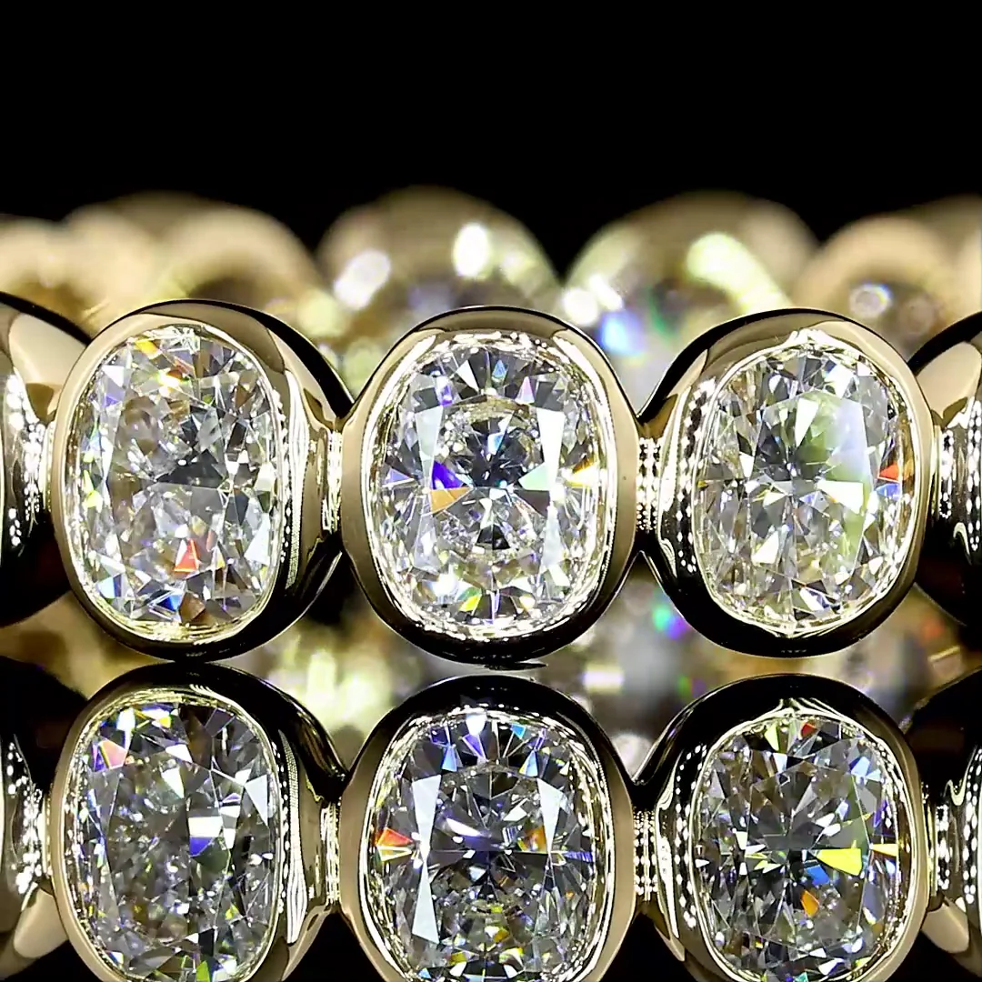 1.61 Cts 14k Yellow Gold Cushion Brilliant Shape Eternity Band Eternity Band - Image 3