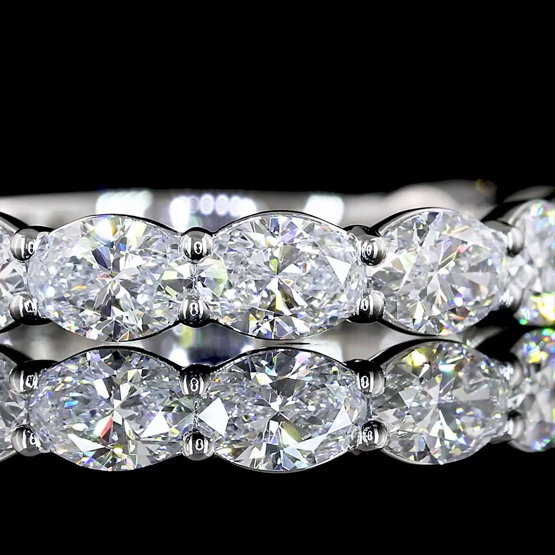 1.68 Cts Platinum Oval Shape 3/4 Band Eternity Band - Image 3