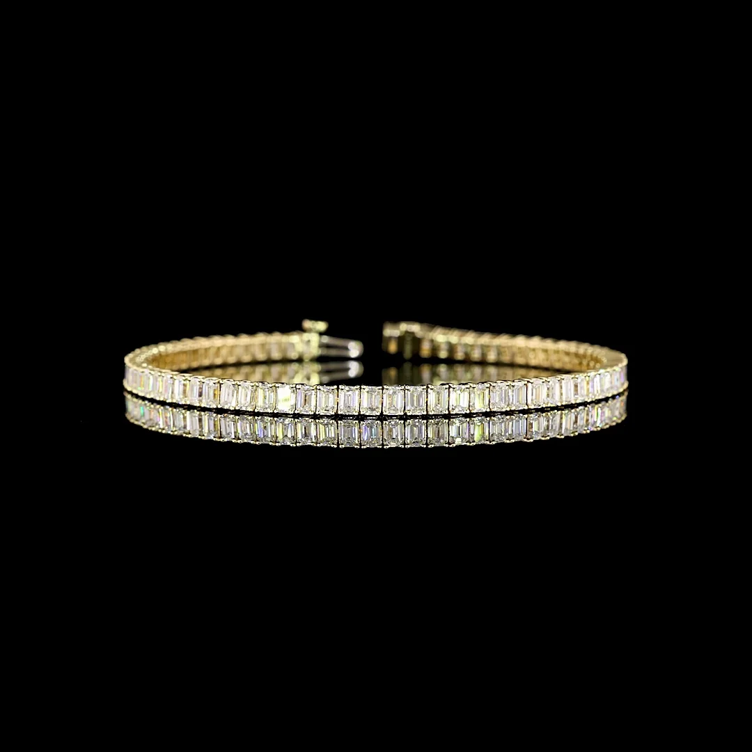 7.45 Cts 14k Yellow Gold Emerald Shape Tennis Bracelet - Video
