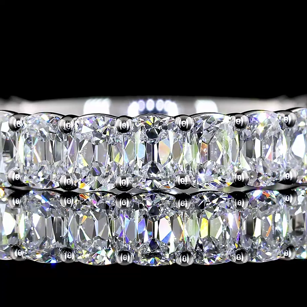 1.78 Cts Platinum Antique Cushion Shape 3/4 Band Eternity Band - Image 3