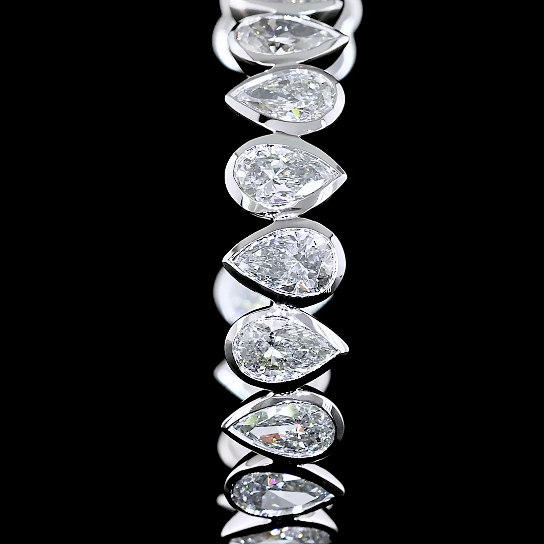 4.87 Cts 14k White Gold Pear Shape C Hoops Earring - Image 2