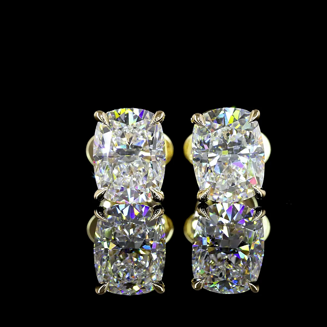 2.68 Cts 14k Yellow Gold Cushion Brilliant Shape Studs Earring - Image 3