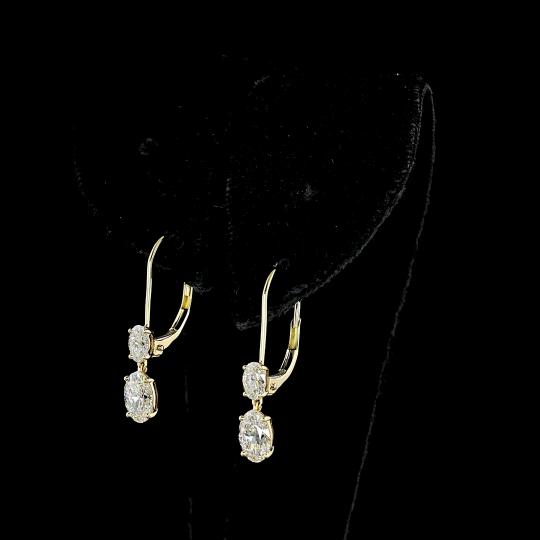 1.39 Cts 14k Yellow Gold Oval Shape Hanging Earring - Image 3