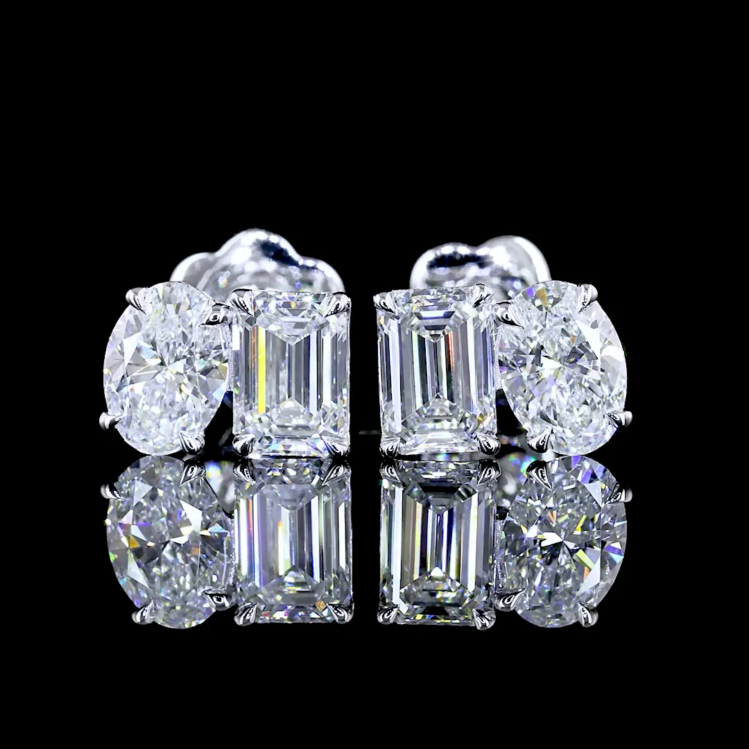 1.93 Cts 14k White Gold Oval Shape Studs Earring - Image 3