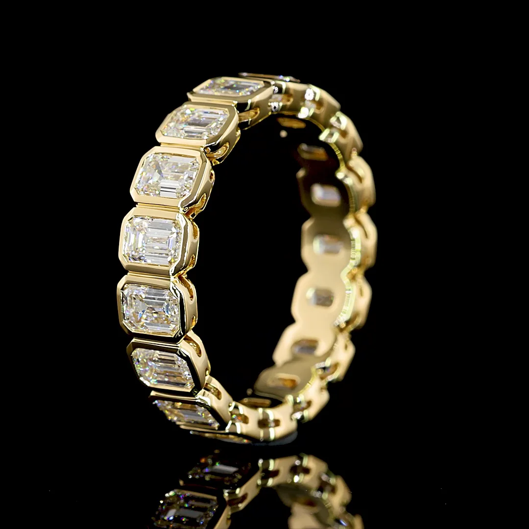 2.81 Cts 14k Yellow Gold Emerald Shape Eternity Band Eternity Band - Image 4
